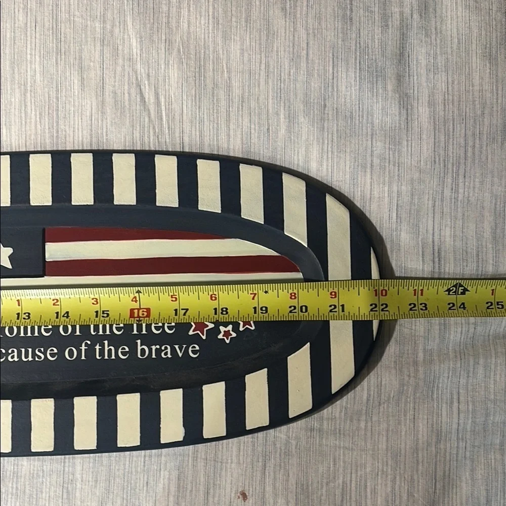 Patriotic Oval Wall Plaque - Red, White, and Blue